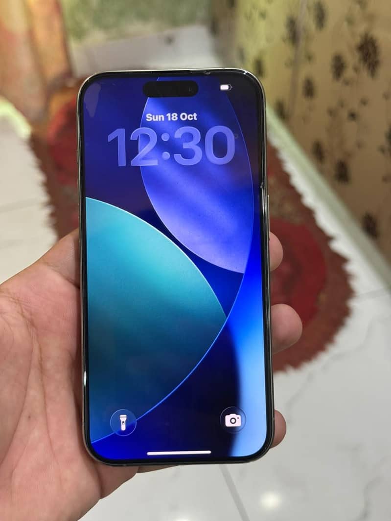 Apple iPhone 15 Pro 1