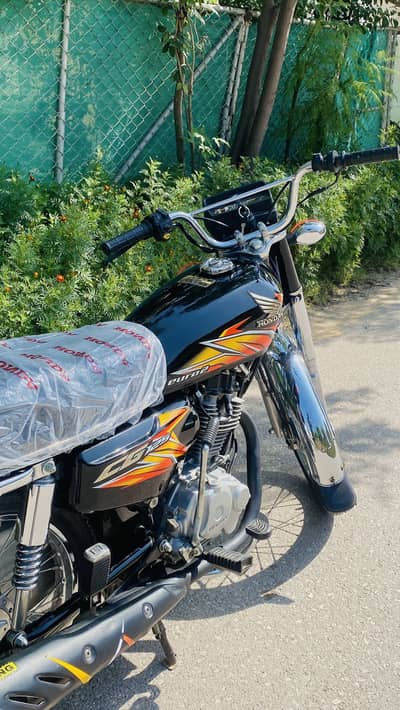 Honda CG 125 2021 model