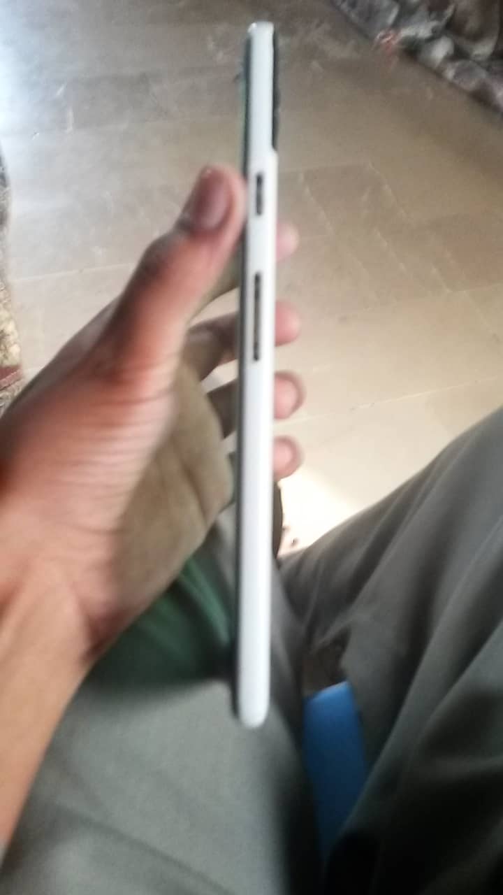 Google Pixel 2 XL 0