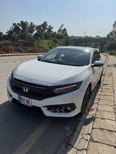 Honda Civic Oriel 2016