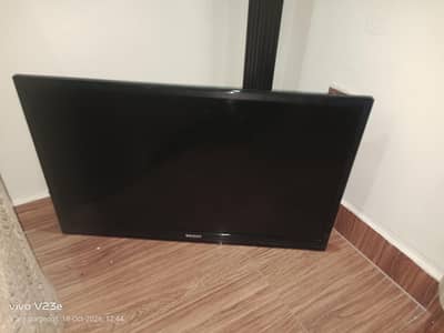 Orient 32 Inch TV for sale