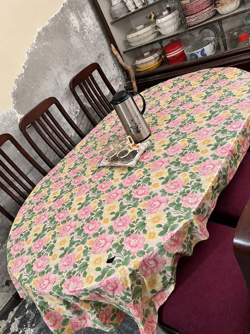 Dining table with 6 chairs 2
