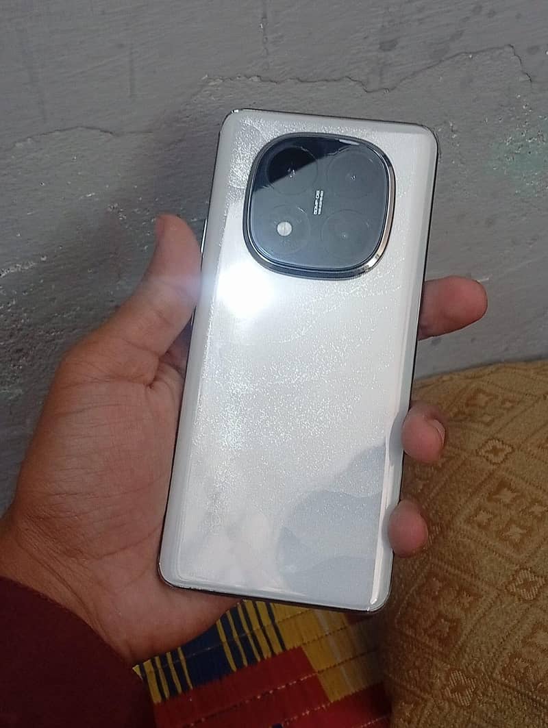 Xiaomi Redmi Note 14 Pro Plus 0