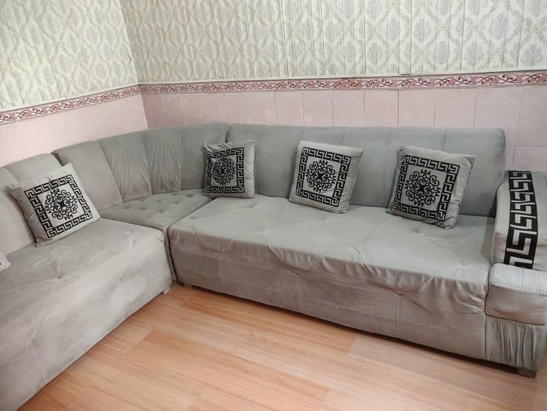 L Shaped sofa set 0