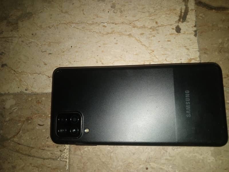 Samsung Mobile A12 5