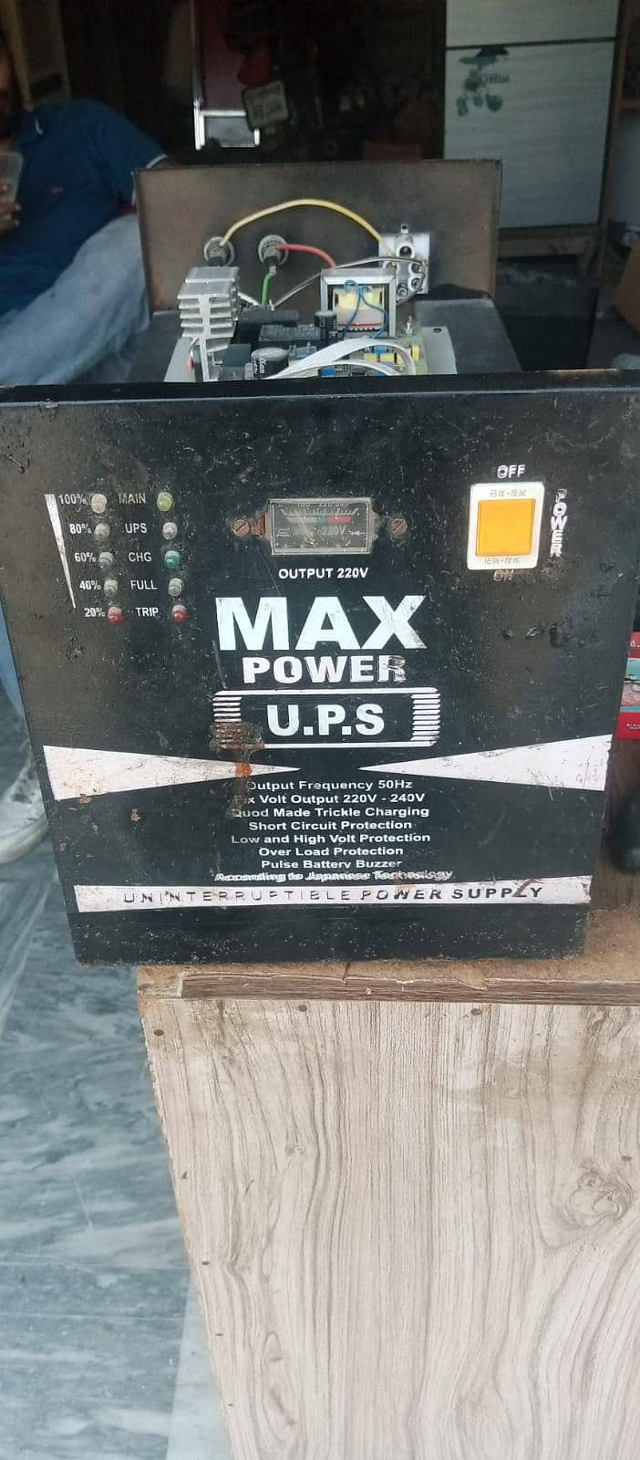 24 volt u. p. s 1