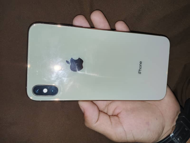Apple iPhone XS Max 0