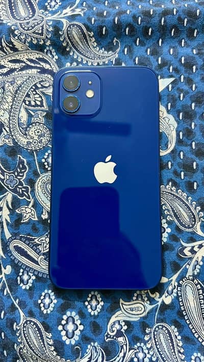 Apple iPhone 12