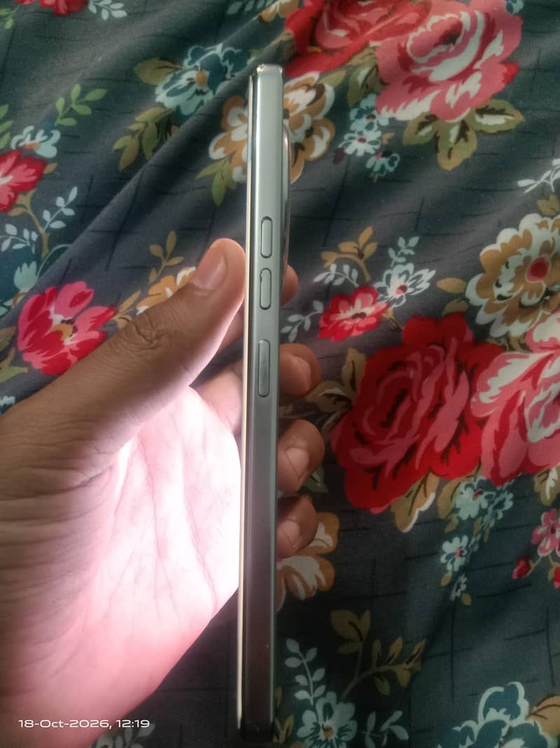 Tecno CAMON 30 5