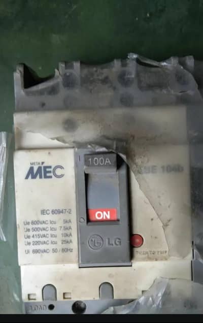 mec LG 100 A breaker made in Korea