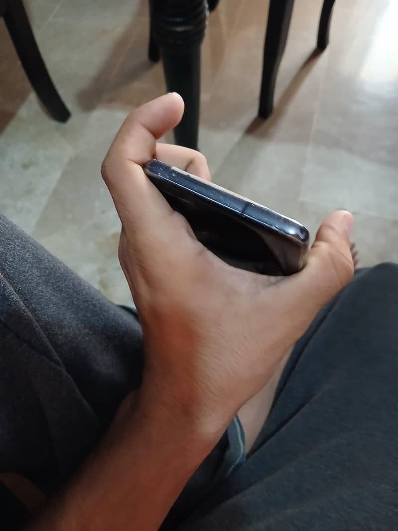Samsung Mobile Note10 Lite 1