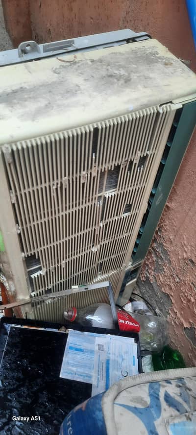 window ac for sale 0.7 ton