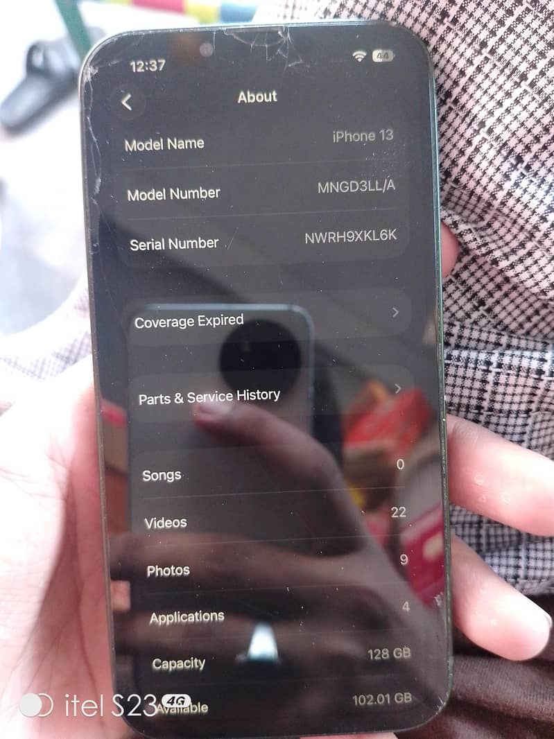 Apple iPhone 13 1