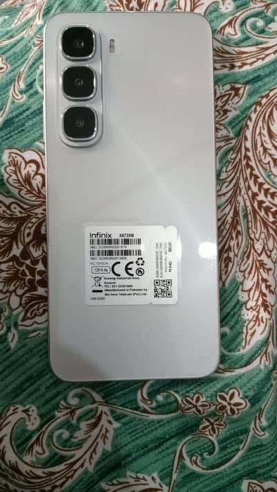 INFINIX HOT 60i