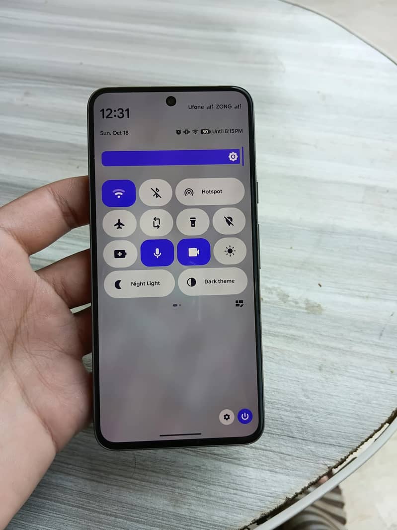 Google Pixel 8 1