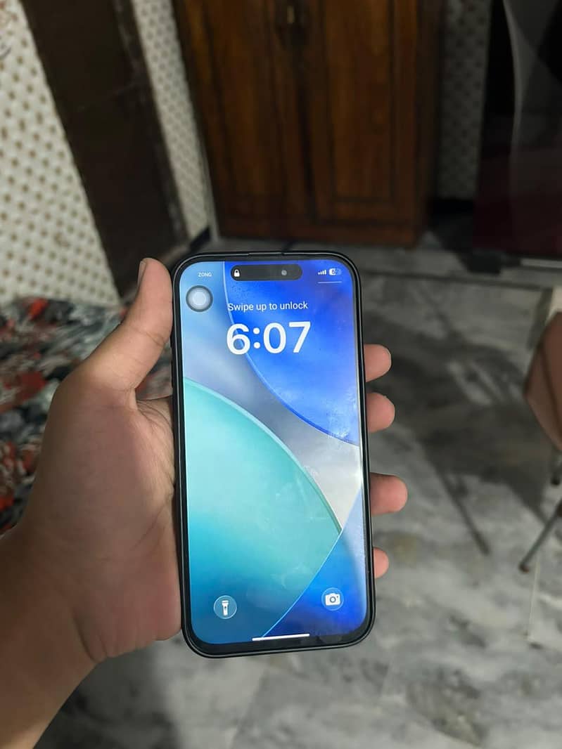 Apple iPhone 17 Pro Max 2