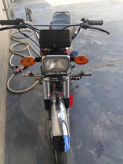 Honda CG 125 model 2018 Gujrat number