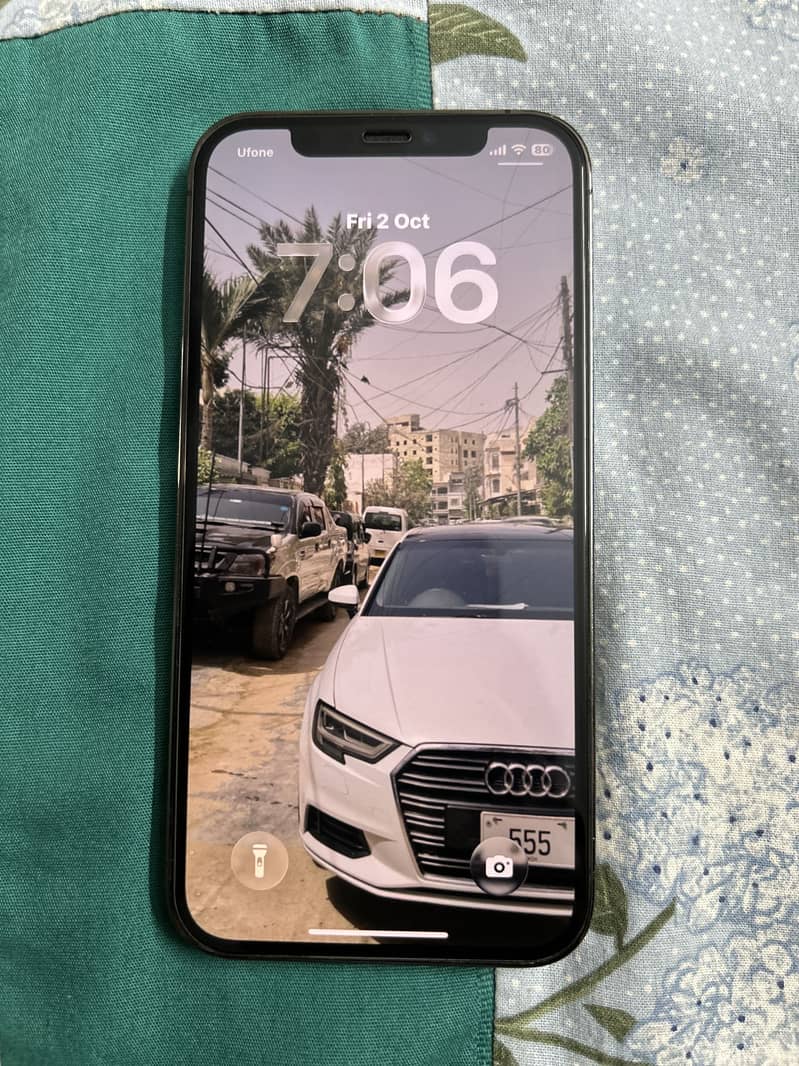 Apple iPhone 12 Pro 1