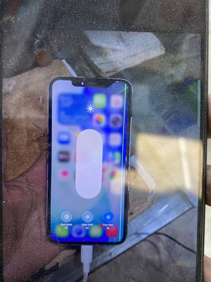 Apple iPhone 11 Pro Max 0
