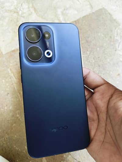 OPPO Reno13