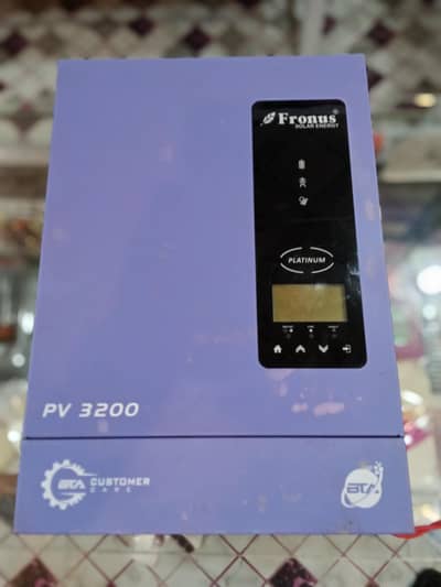 Fronus Platinum PV 3200 2.6KW Hybrid  Solar inverter