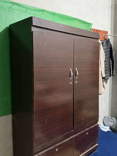 Brown Wardrobe for Sale, Slightly Used, Good Condition