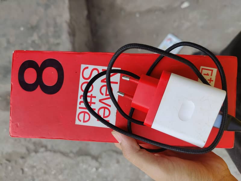 One Plus 8 Pro 0