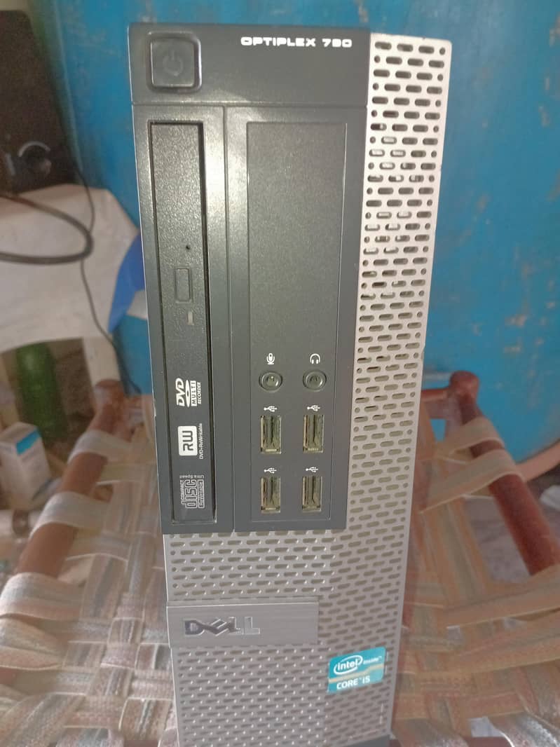 Desktop PC Dell Optiplex 790 core i5 processor 2