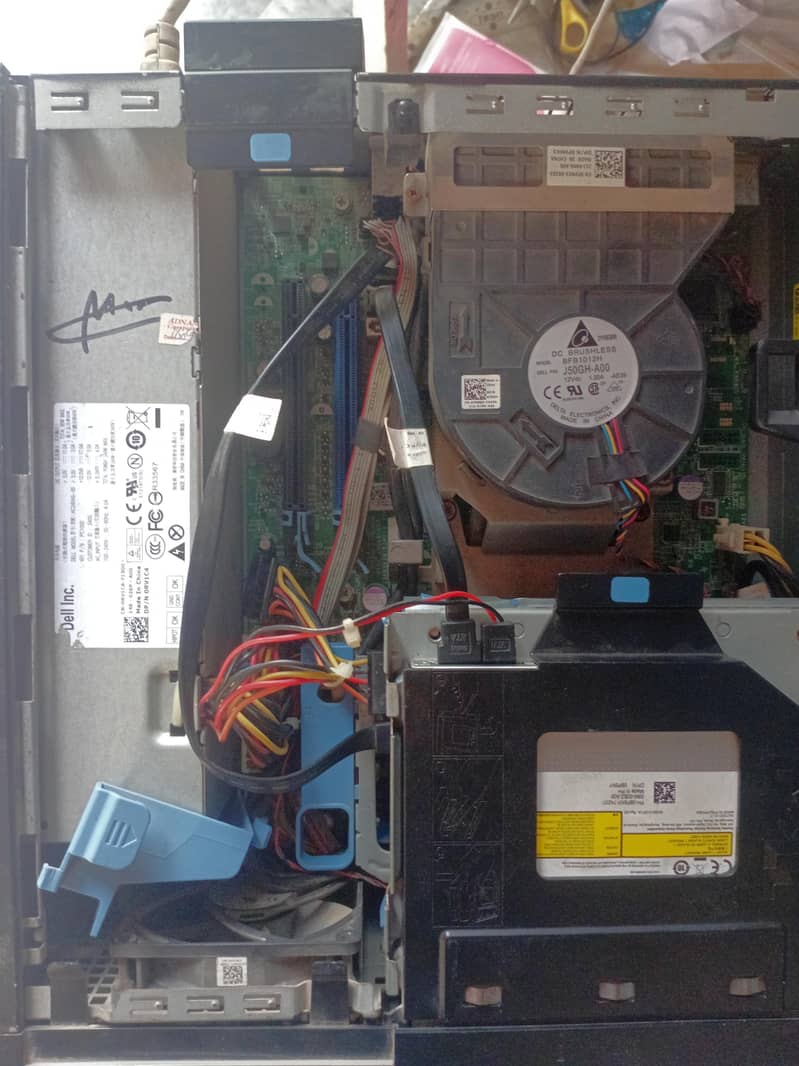 Desktop PC Dell Optiplex 790 core i5 processor 4