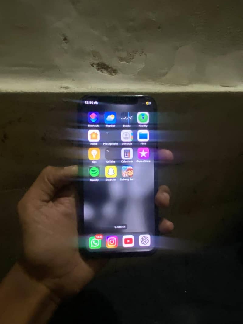 Apple iPhone X 0