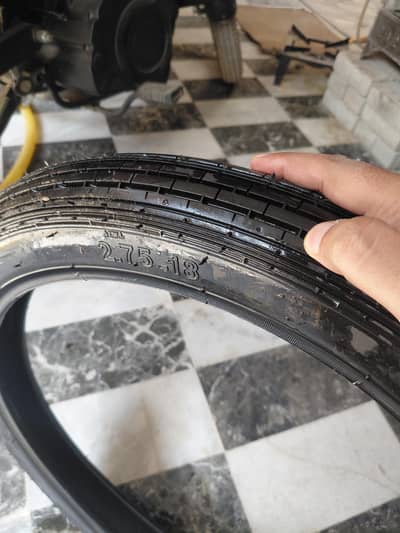 SUZUKI GS150 NEW FRONT TYRE