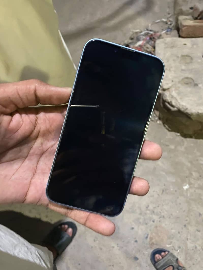 Apple iPhone 14 2