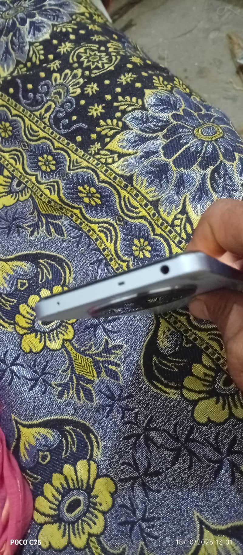 Realme 12 0