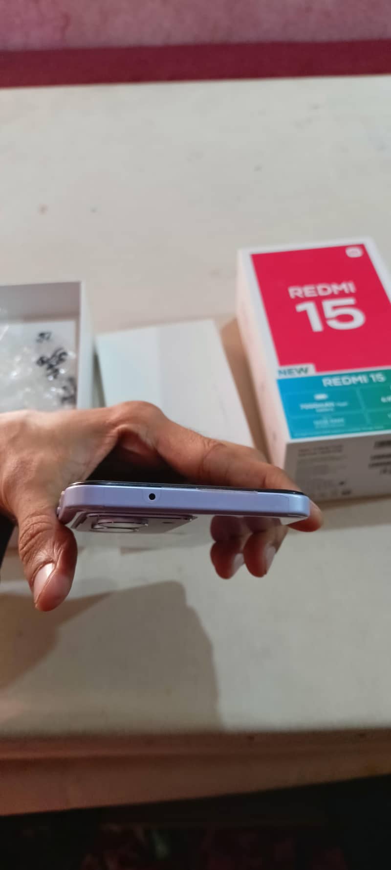 Realme C15 4