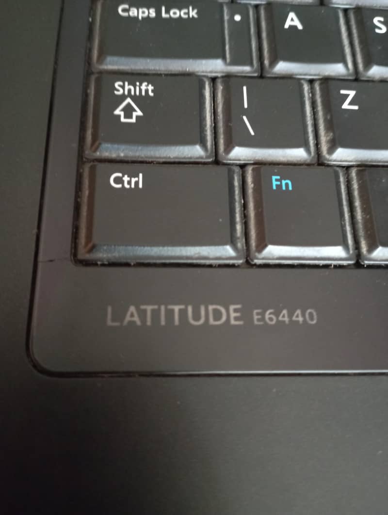 latitude E6440 1
