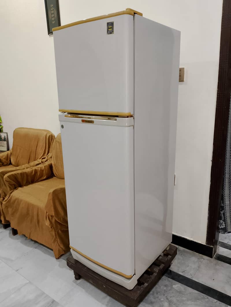 Dawlance refregerator 1