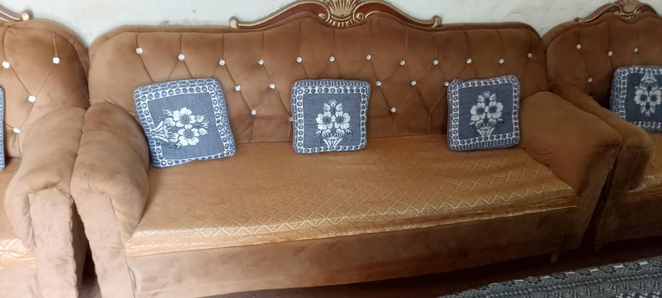3 seater sofa set 0