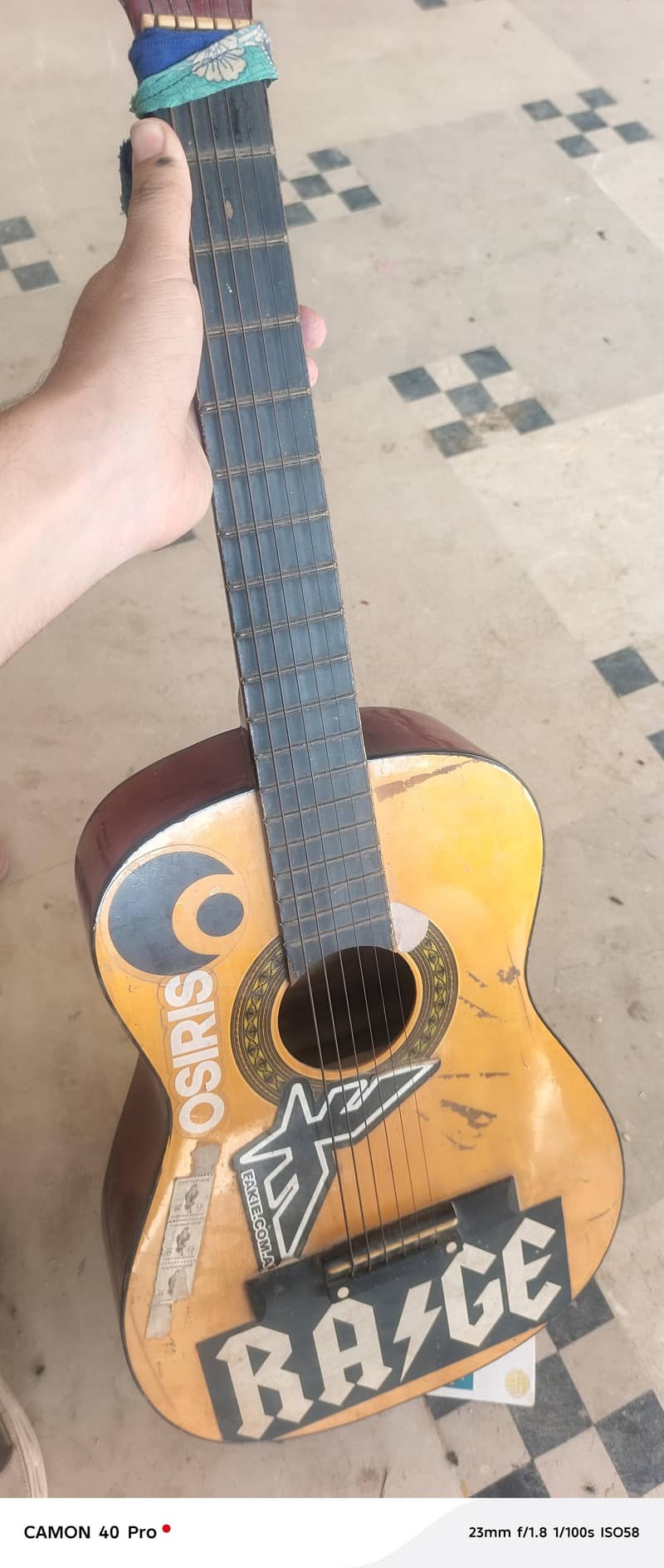 Guitar 4