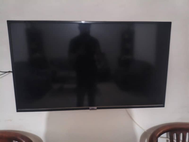 TCL  40 INCH ANDROID LED 0