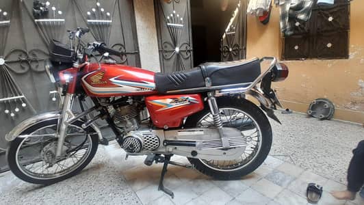 Honda 125 Lush