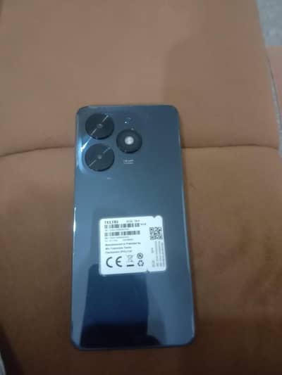 Tecno Spark Go 2024-- 4/64