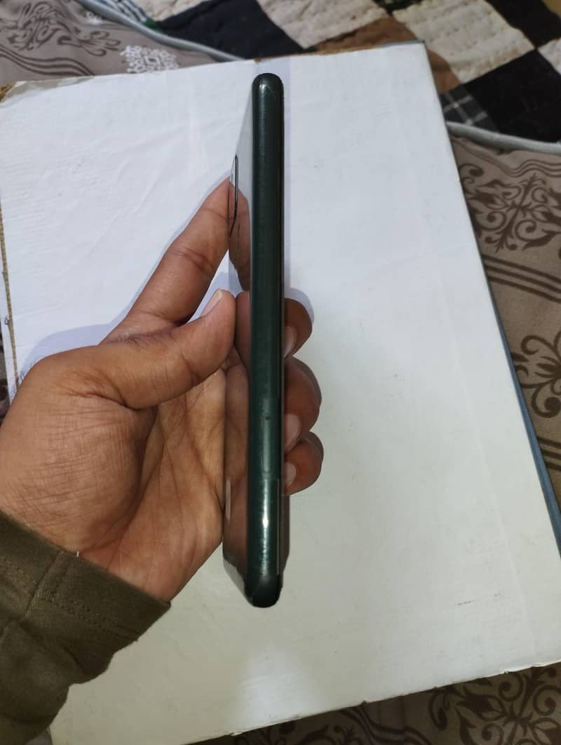Google Pixel 5a 4