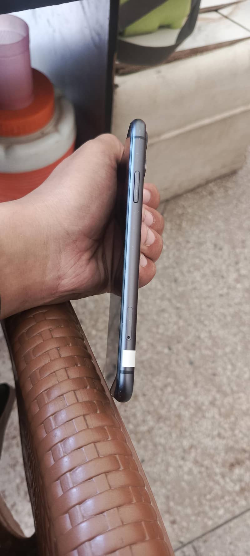 Apple iPhone 11 7