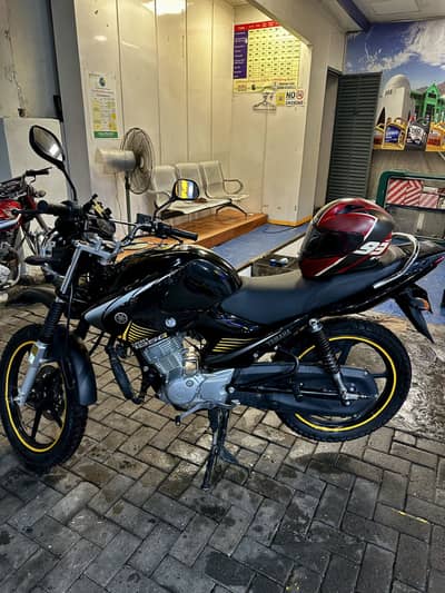 Yamaha YBR G