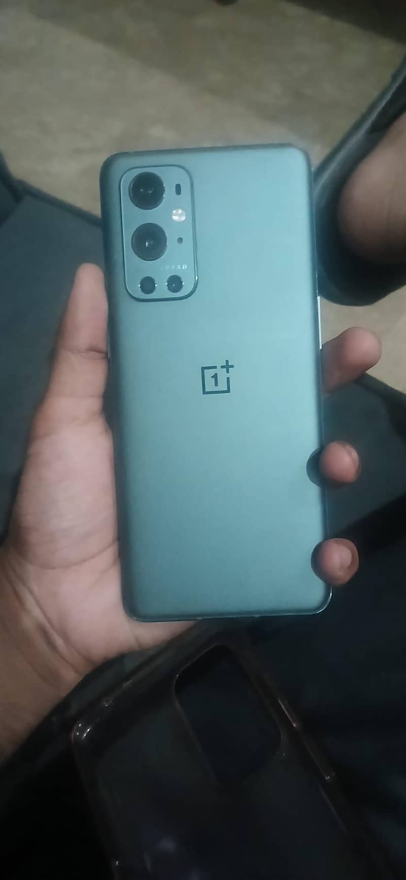 One Plus 9 pro 0