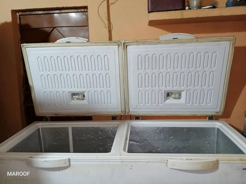 Waves Deep freezer WDF-318 1
