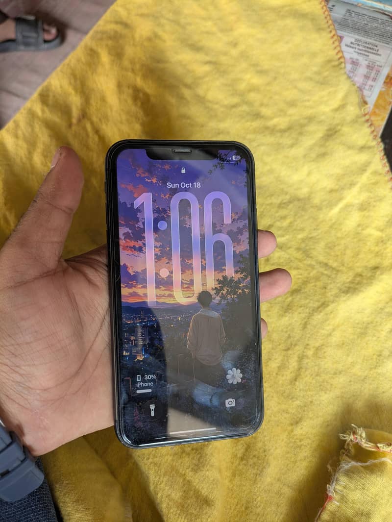 Apple iPhone 11 3