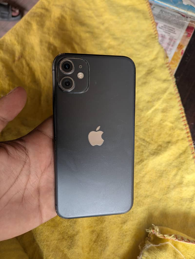 Apple iPhone 11 7
