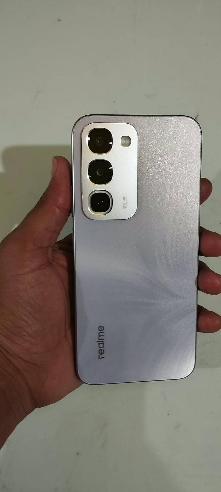 Realme C100 4