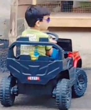Baby Jeep Rechargeable Remote control